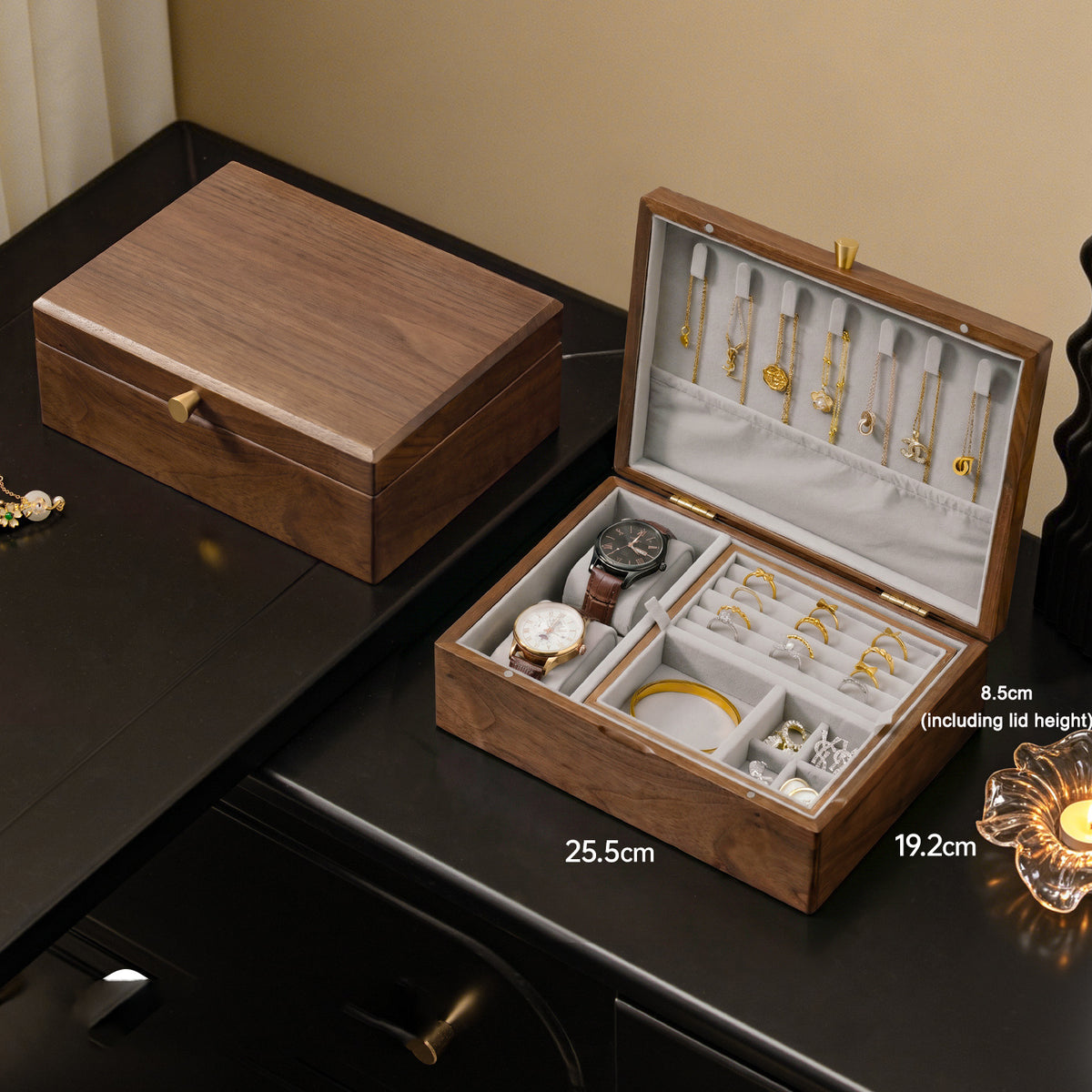 Solid wood desktop jewelry storage box